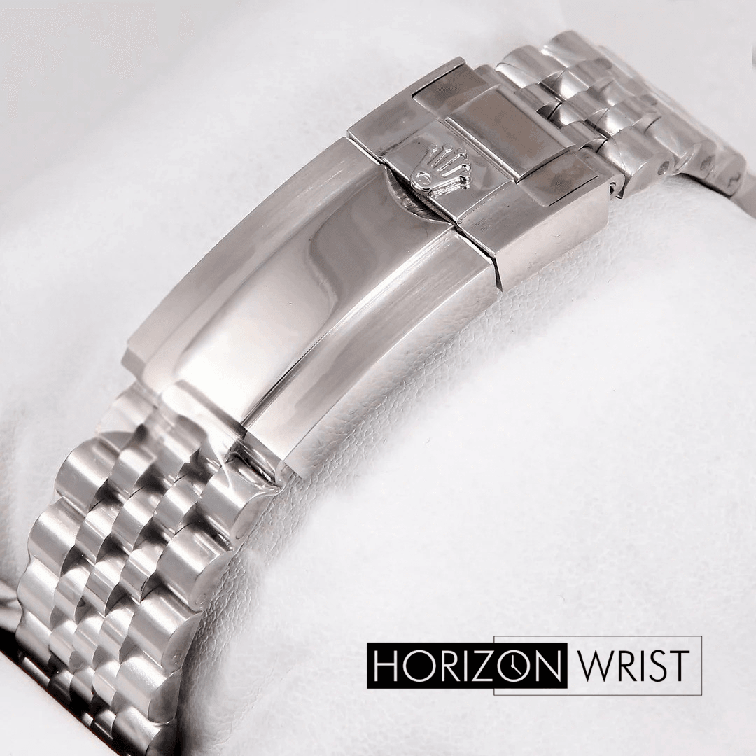 Rolex – 41mm Silver Automatic Watch | Black Dial & Fluted Bezel | Master AAA – Horizon Wrist - Horizon Wrist