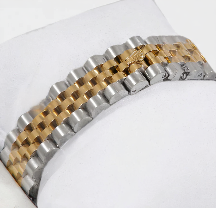 "Rolex Look. Horizon Finish. – Gold & Silver Brilliance with a Black Stone Dial (36mm)"