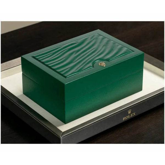 Rolex – Chronograph 40mm Yellow Gold Watch | Ceramic Bezel, Gold Dial & Black Rubber Strap | Master AAA – Horizon Wrist - Horizon Wrist