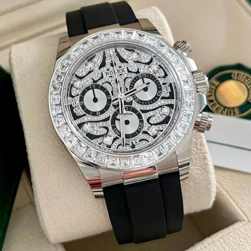 🐅 White Tiger Daytona – Elegance in White